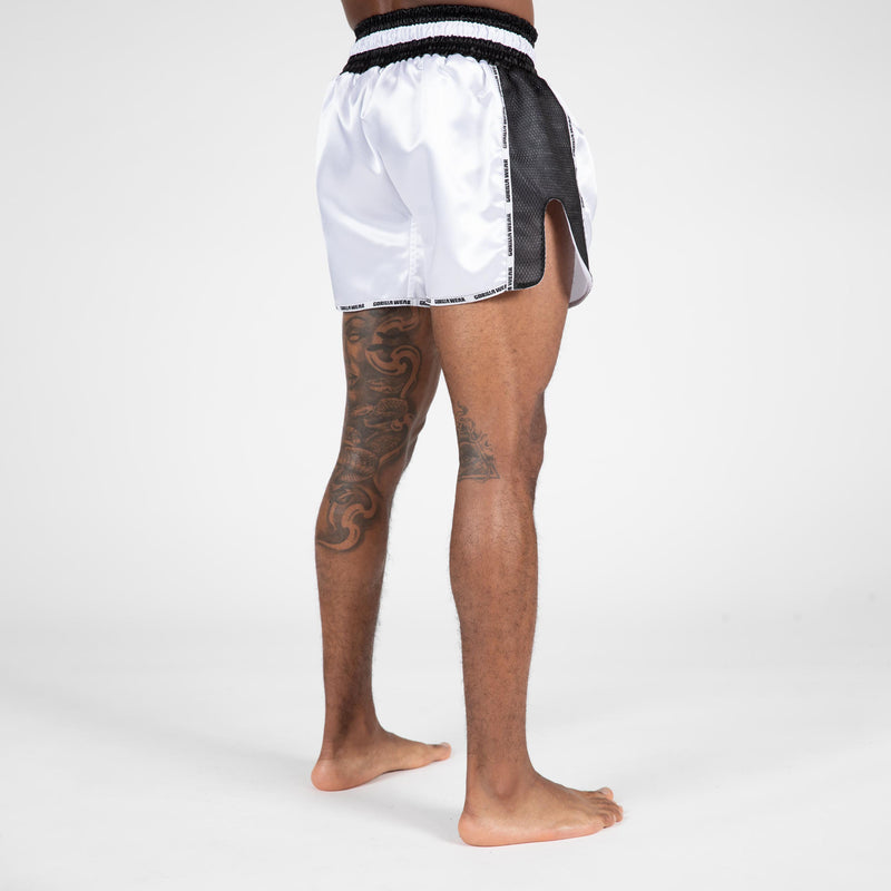  Ladda bild till gallerivisaren, Gorilla Wear Piru Muay Thai Shorts, white/black
