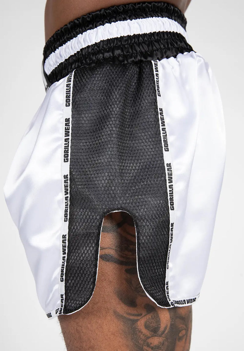  Ladda bild till gallerivisaren, Gorilla Wear Piru Muay Thai Shorts, white/black
